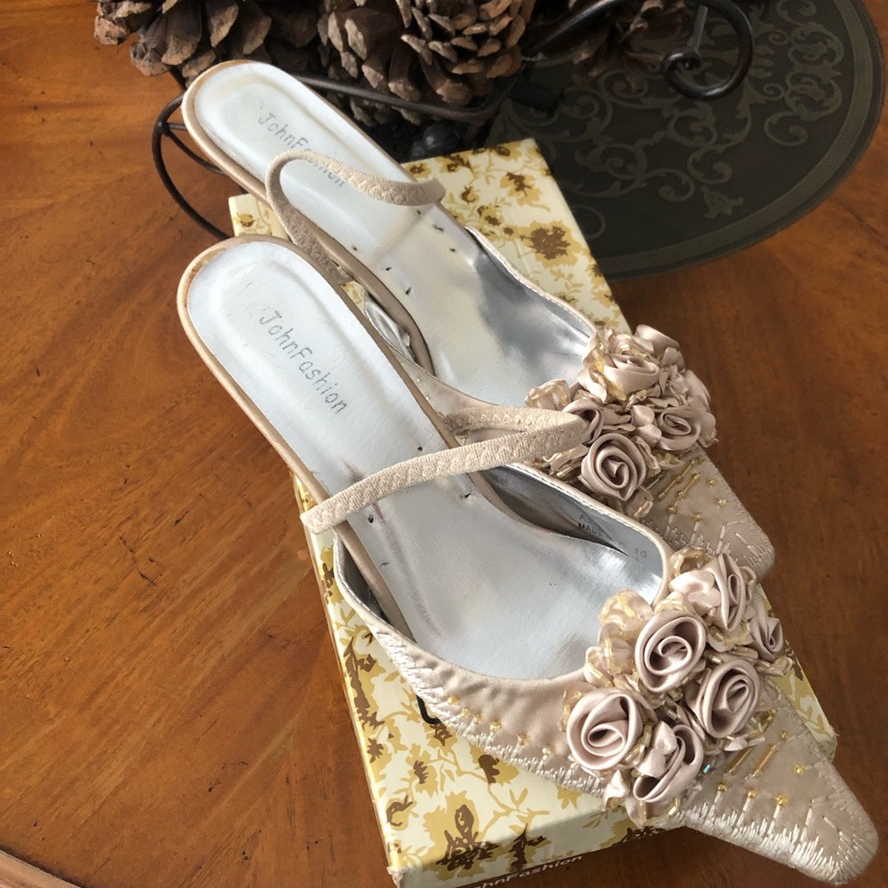 Women’s John Fashion Shoes